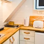 Lisbon Getaway Santo António Apartment